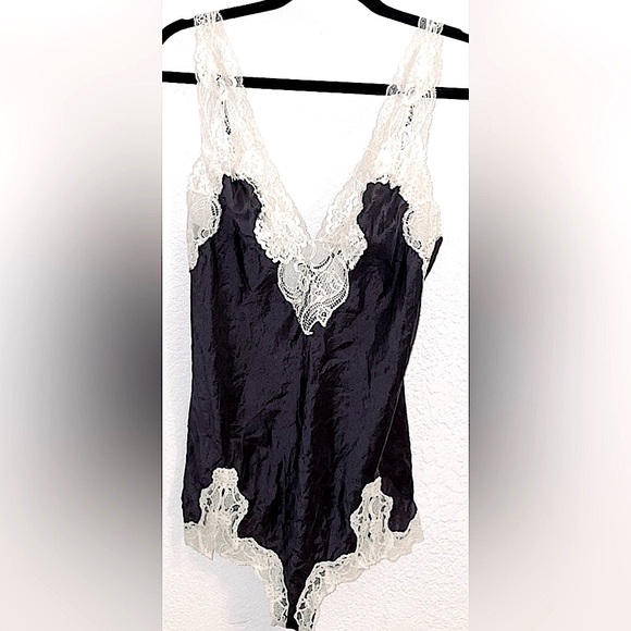 Victoria's Secret Other - Victoria’s Secret silk and lace teddy size M